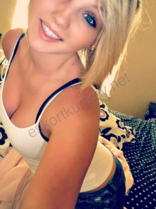 Kurtköy bölgesinde hizmet veren Oral Seven Escort Sumru